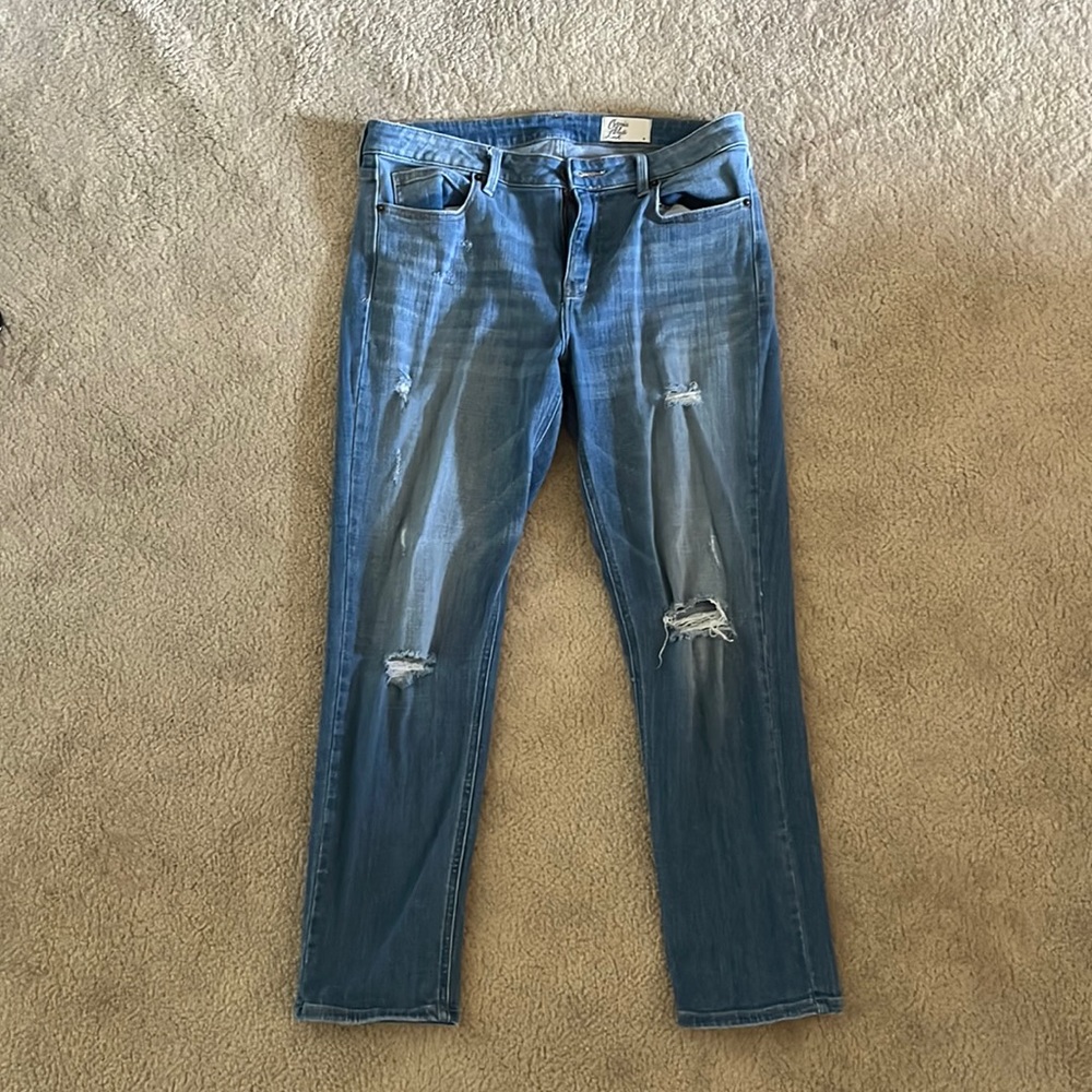 Light straight jeans. Very room and comfy! From Cosmic Blue Love. Size 31.
